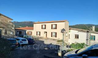 Maison 4 Pièces 97 m² à vendre à Cuers (83390)
