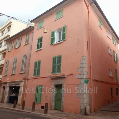 Immeuble  620000 €