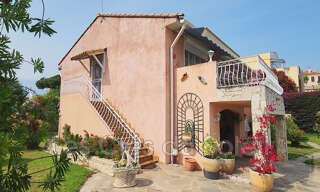 Maison 7 Pièces 100 m² à vendre à La Londe-les-Maures (83250)