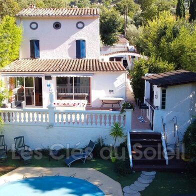 Maison 7 pièces 472500 €