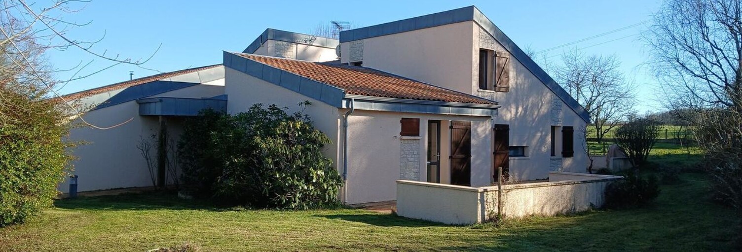 Maison 7 Pièces 181 m² à vendre à Chasseneuil-sur-Bonnieure (16260)