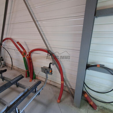 Local industriel  1450 €