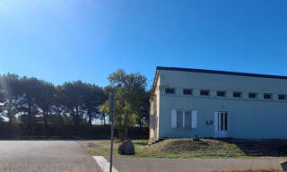 Local industriel  185 m² à louer à Lézignan-Corbières (11200)