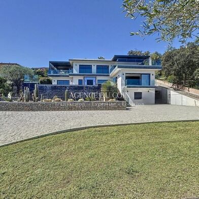 Maison 6 pièces 1560000 €