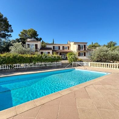 Maison 7 pièces 598560 €