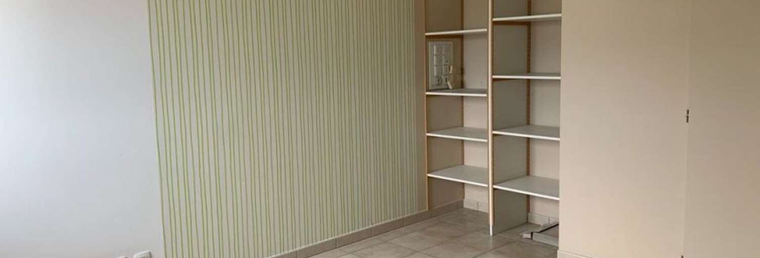 Bureau 2 Pièces 47 m² à louer à Saint-Donat-sur-l'Herbasse (26260)