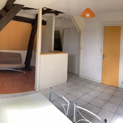 Appartement 1 pièces 365 €