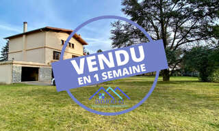 Maison 9 Pièces 384 m² à vendre à Saint-Genest-Lerpt (42530)