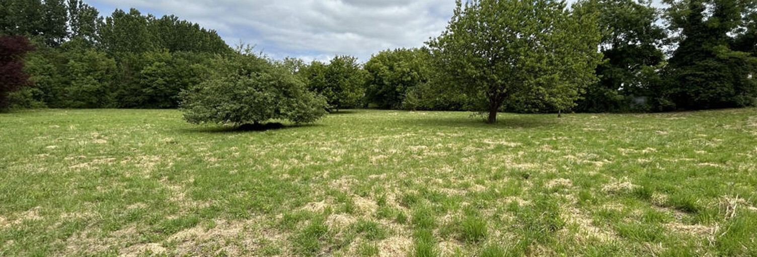 Terrain  5501 m² à vendre à Pons (17800)