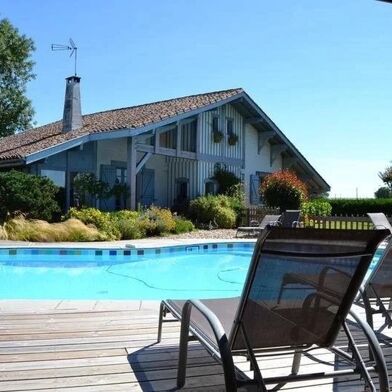 Maison 7 pièces 525000 €