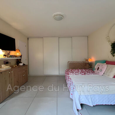 Appartement 1 pièces 149000 €