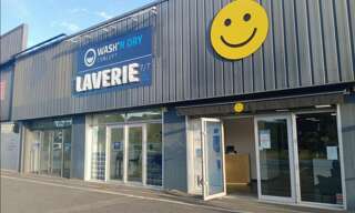 Commerce  93 m² à louer à Pau (64000)