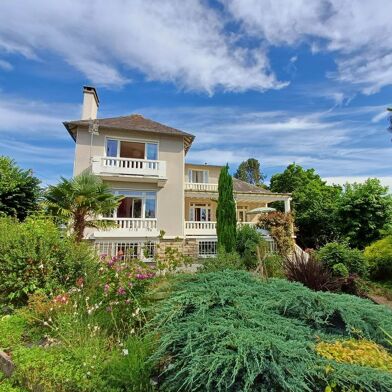 Maison 8 pièces 574000 €