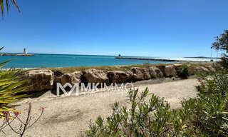 Commerce  54 m² à louer à Villeneuve-Loubet (06270)