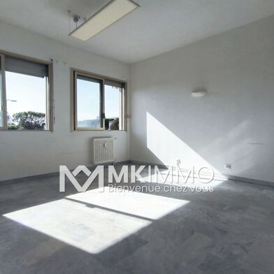 Appartement 3 pièces 265000 €