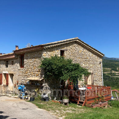 Maison 4 pièces 585000 €