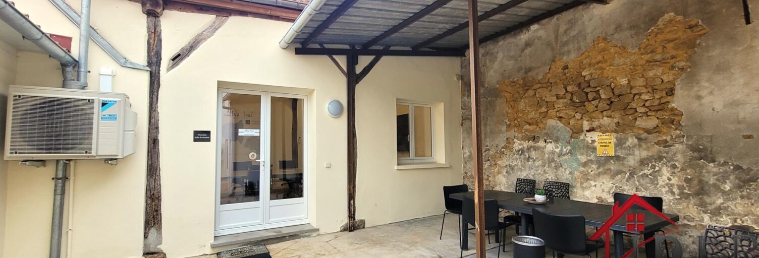 Bureau  60 m² à louer à Brie-Comte-Robert (77170)