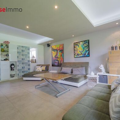 Maison 6 pièces 399000 €