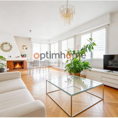 Appartement 3 pièces 373000 €