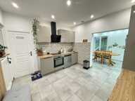 MAISON ENTIEREMENT RENOVEE GARE A PIED — photo 2