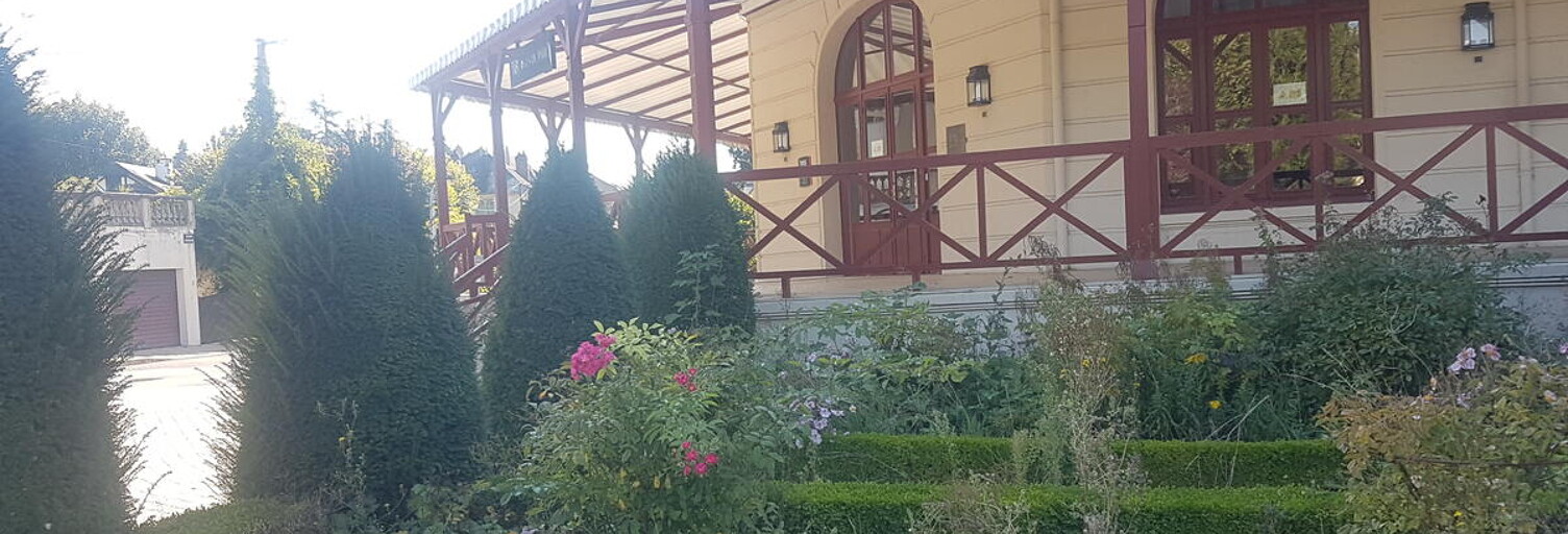 Commerce 70 Pièces 2459 m² à vendre à La Roche-Posay (86270)