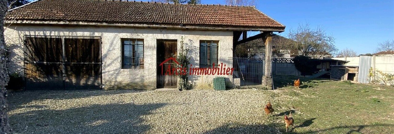 Maison   m² à vendre à Arcis-sur-Aube (10700)