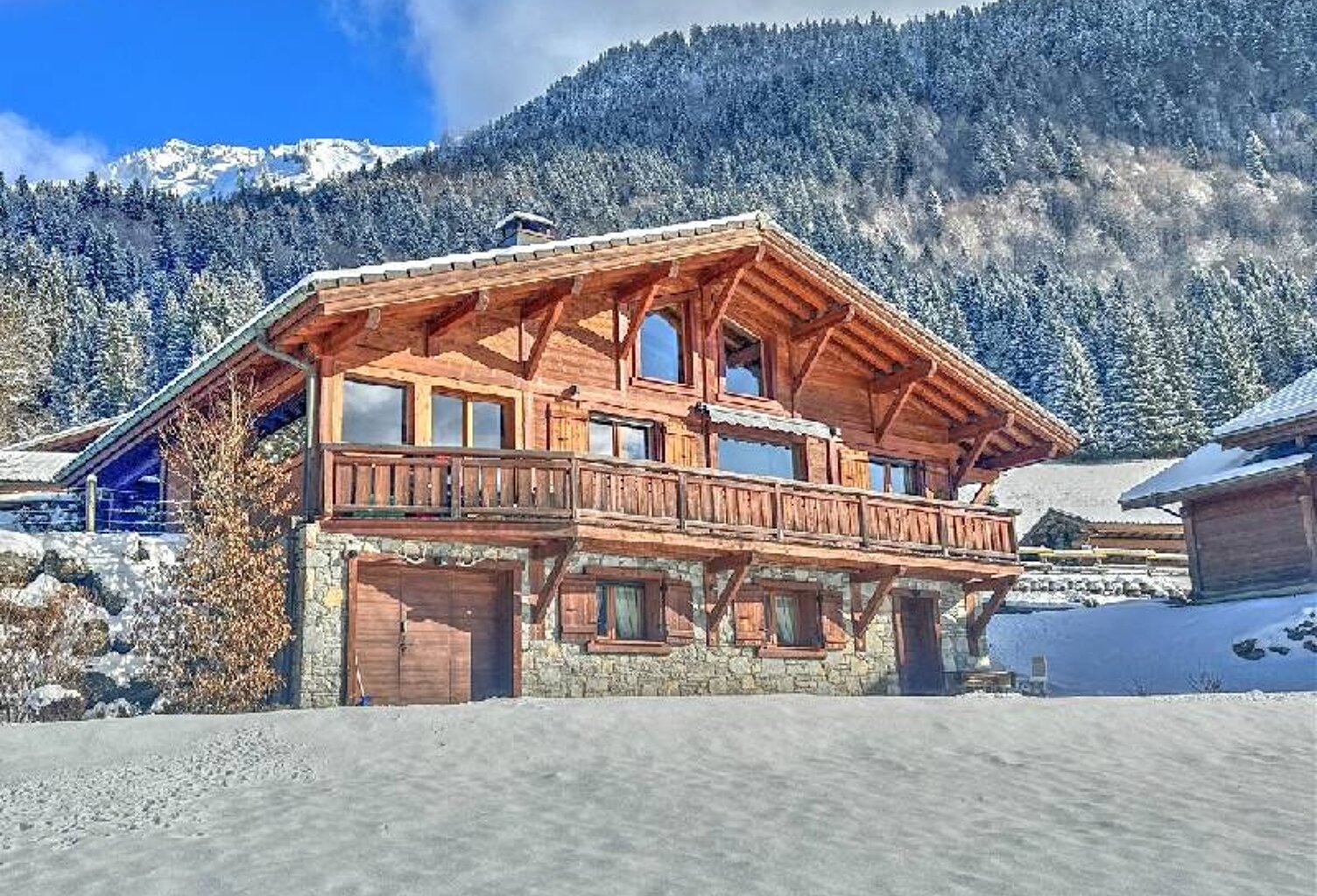 Vente maison 6 pièces 143 m² Saint-Jean-d'Aulps (74430) — photo 1