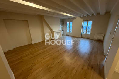 Appartement 3 pièces 2100 €