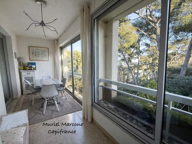 Appartement à vendre 2 pièces  47 m2 SANARY SUR MER (83) — photo du bien