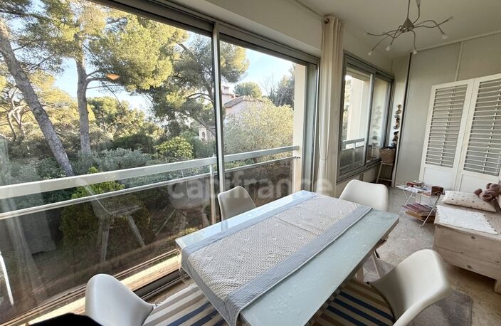 Appartement à vendre 2 pièces  47 m2 SANARY SUR MER (83) — photo 2