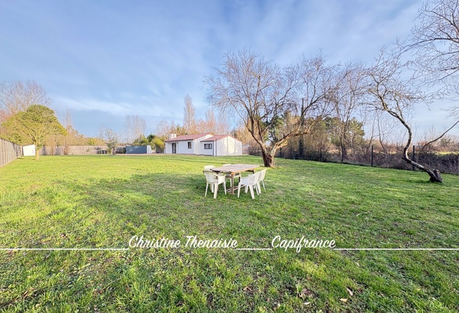 Maison à vendre Contemporaine - 2 chambres avec salle d'eau privative - Grand terrain  SAINT JEAN DE MONTS (85) — photo 1