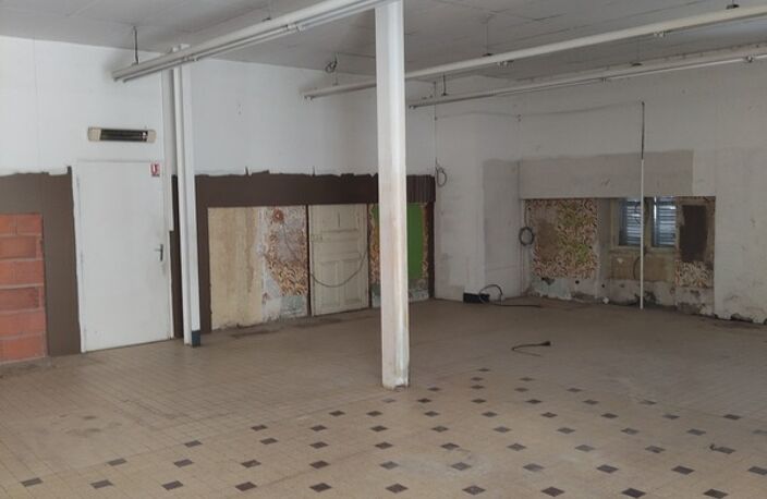 "BAISSE SIGNIFICATIVE"                                      Bâtiment vendre à 21390 Précy-sous-Thil (21) — photo 4