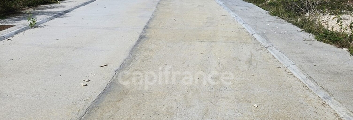 Terrain  760 m² à vendre à Petit-Canal (97131)