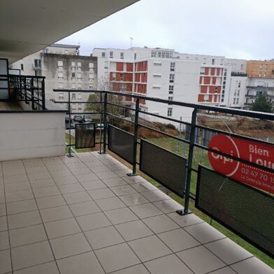 Appartement 3 pièces 796 €