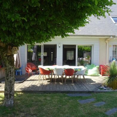 Maison 7 pièces 1750 €