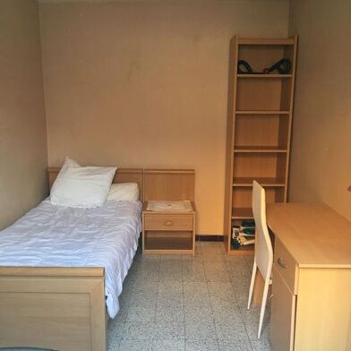 Appartement 1 pièces 320 €