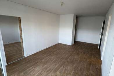 Appartement 3 pièces 770 €