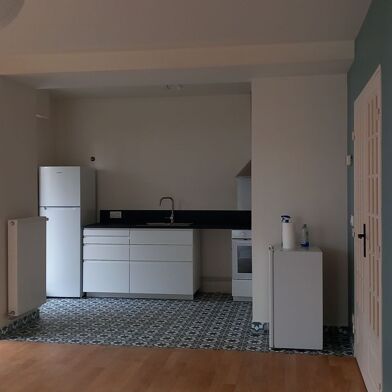 Appartement 3 pièces 1000 €
