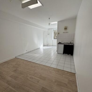 Appartement 1 pièces 610 €