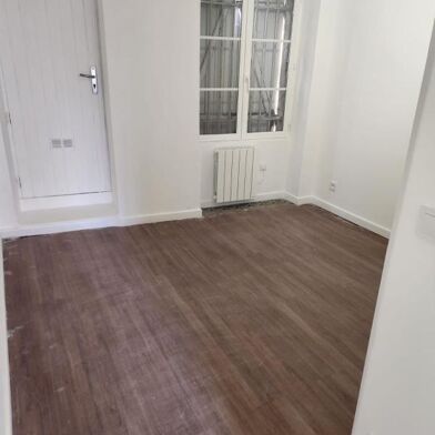 Appartement 3 pièces 800 €