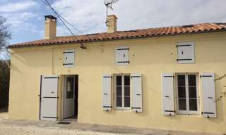 Maison 5 Pièces 87 m² à louer à Pont-l'Abbé-d'Arnoult (17250)