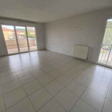 Appartement 3 pièces 1025 €