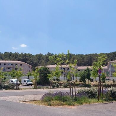 Appartement 2 pièces 710 €