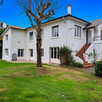 Maison 7 pièces 710000 €