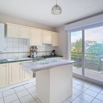 Appartement 4 pièces 295000 €