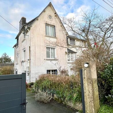 Maison 8 pièces 241500 €