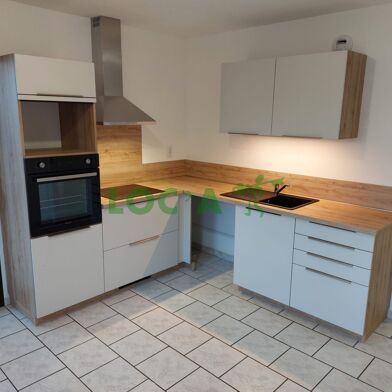 Appartement 4 pièces 1091 €