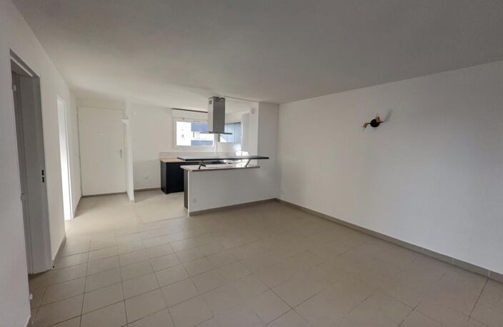 NÎMES investissement locatif Appartement T3 capouchiné et garage — photo 3