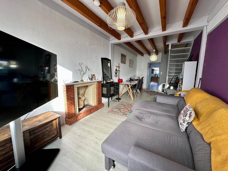 Maison de ville en parfait état — photo 1