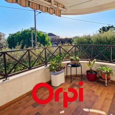 Appartement 1 pièces 820 €